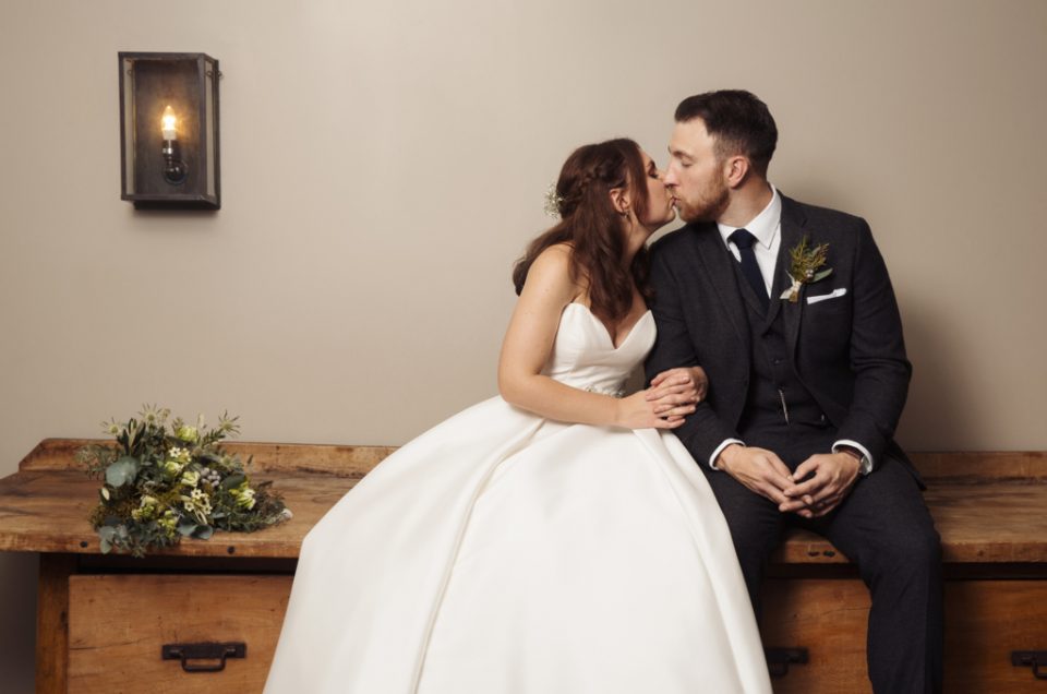 Kayleigh & Tim, Olde Bell Wedding